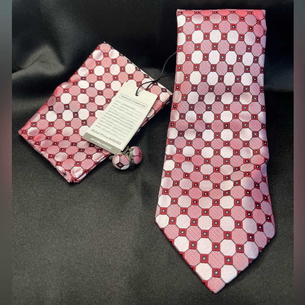 Elegant Red Geometric Tie Set